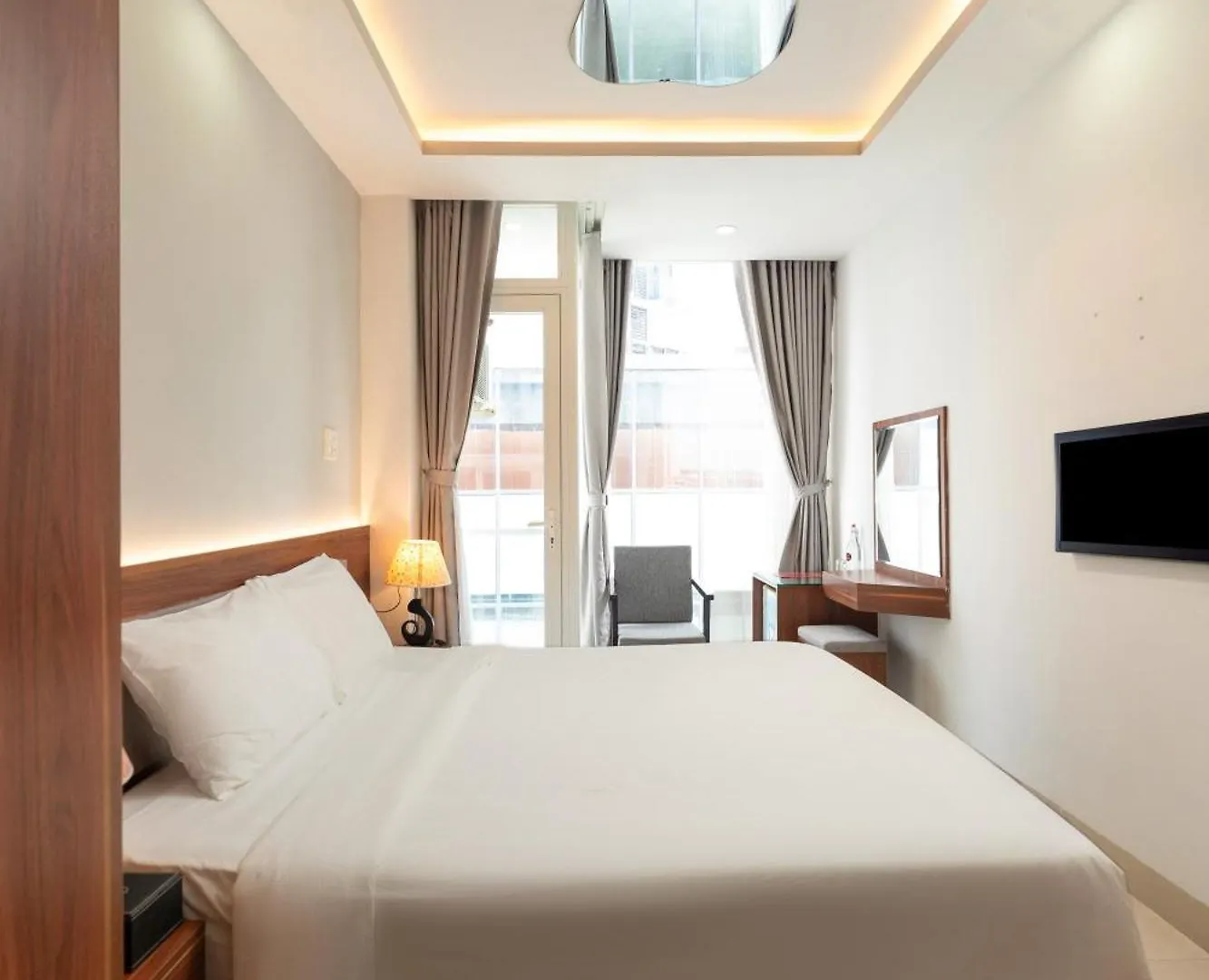 Dao Tien Hotel - Pham Ngoc Thach 나트랑