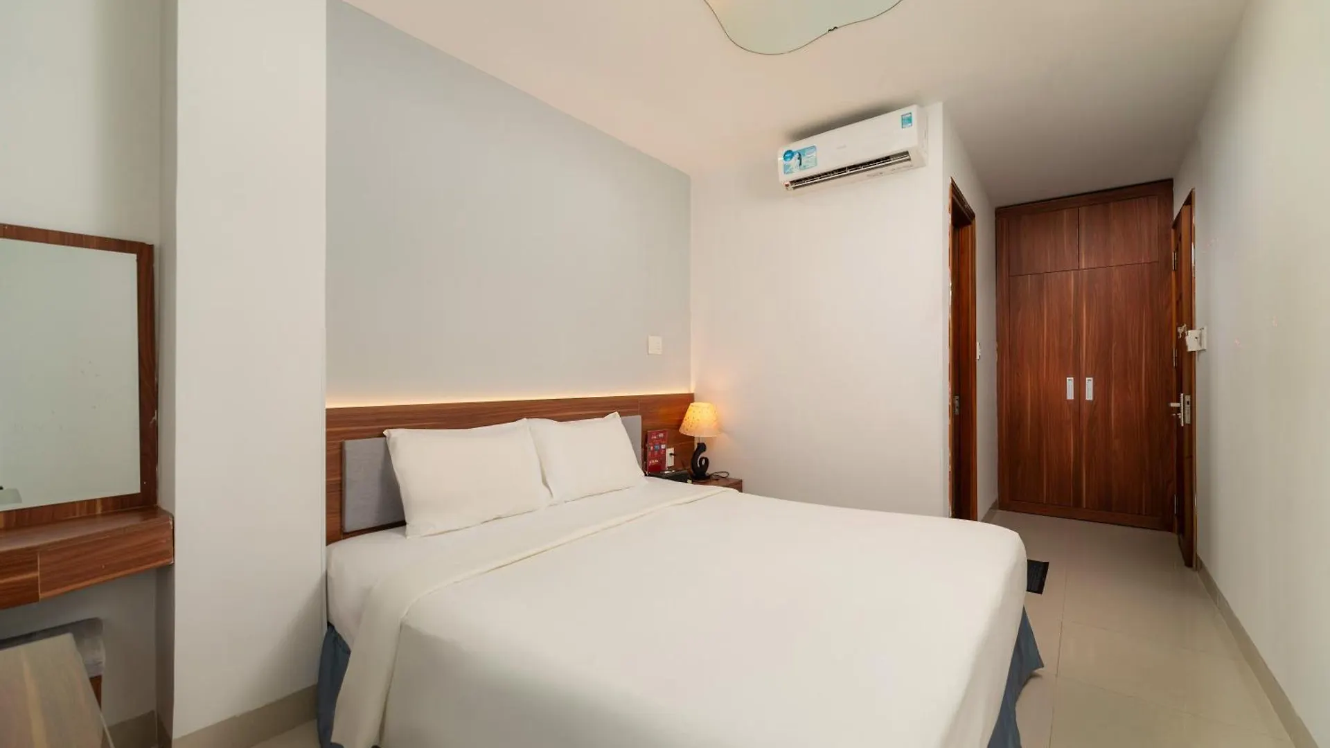 Dao Tien Hotel - Pham Ngoc Thach 나트랑